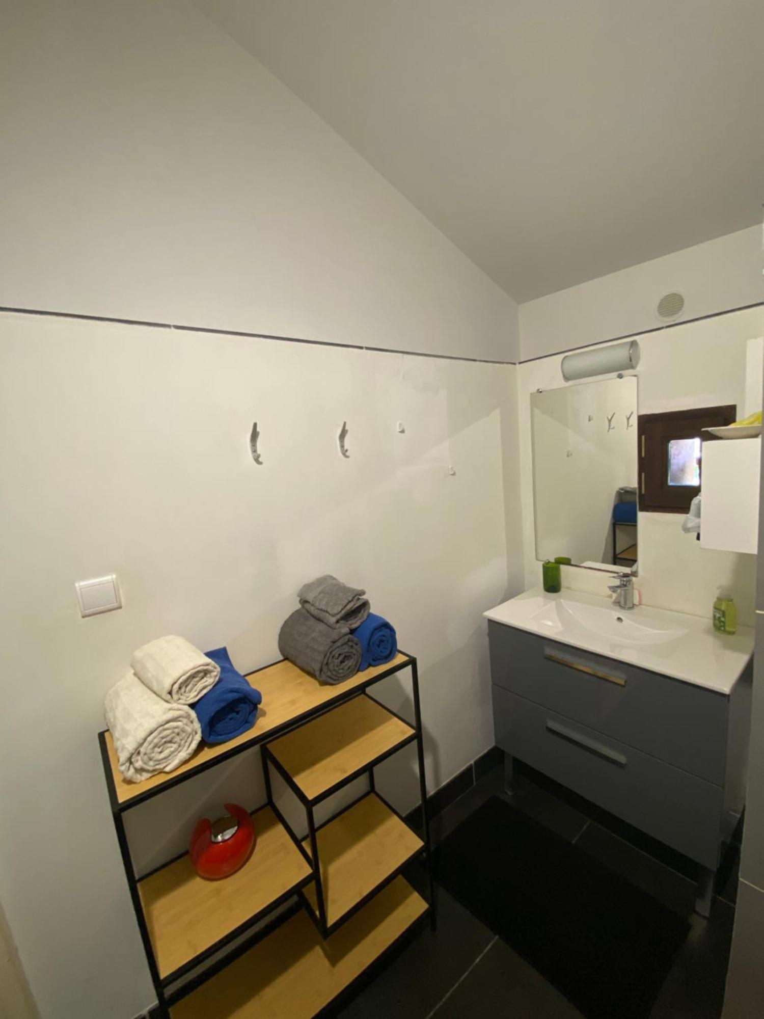 Location Gite 4 Personnes Mazeres - La Petite Maison Exterior foto